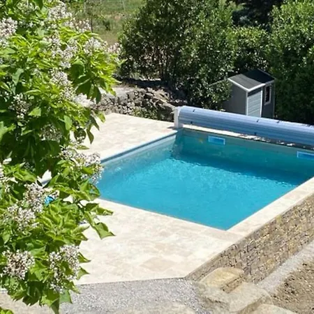 Gite Oustalet Avec Piscine & Spa * Generargues