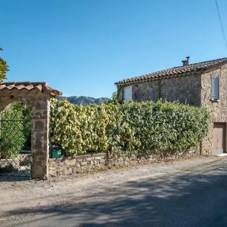 Gite Oustalet Avec Piscine & Spa Ferienhaus *